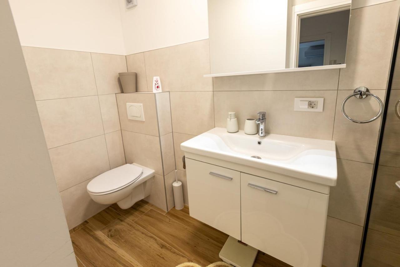 Self Check-In Apartment With Jacuzzi 莫斯塔尔 外观 照片
