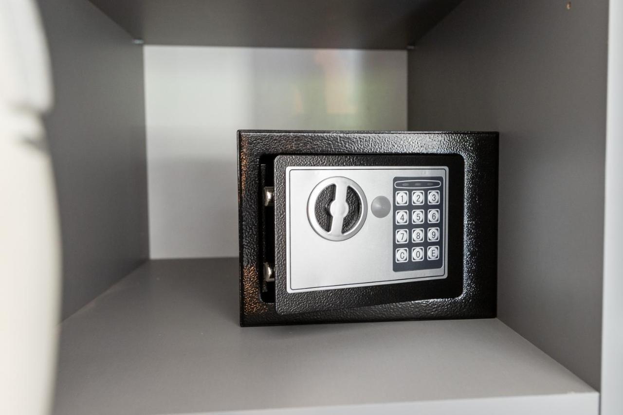 Self Check-In Apartment With Jacuzzi 莫斯塔尔 外观 照片